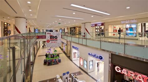 taj mall stores.